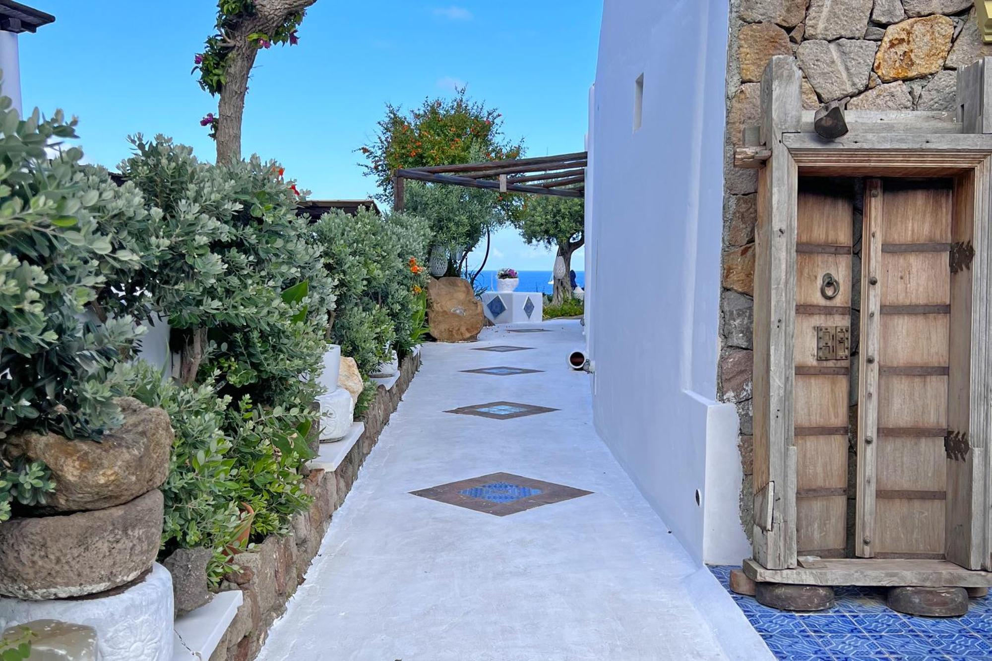Dependance La Caletta Hotel Panarea Exterior foto