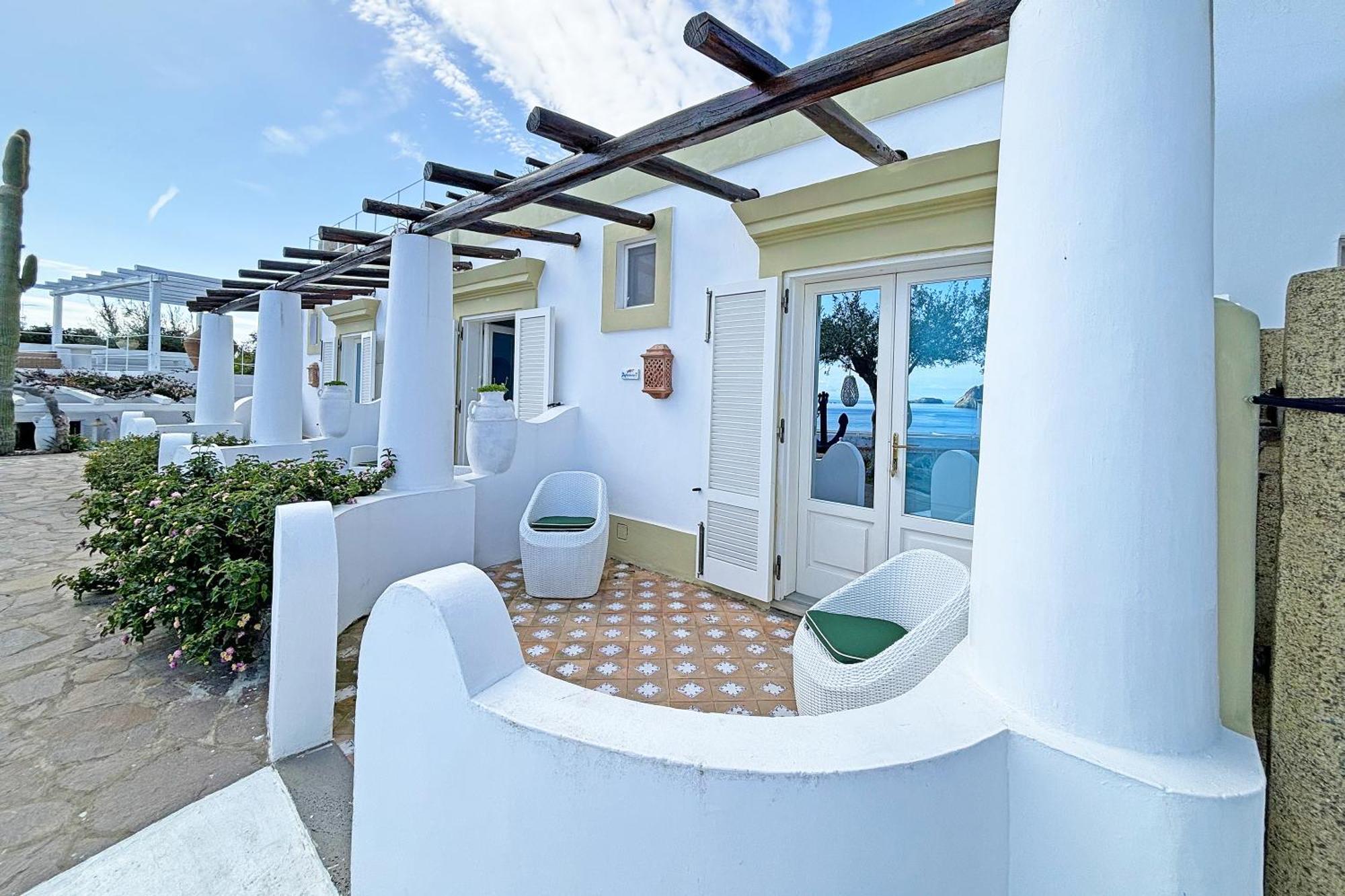 Dependance La Caletta Hotel Panarea Exterior foto